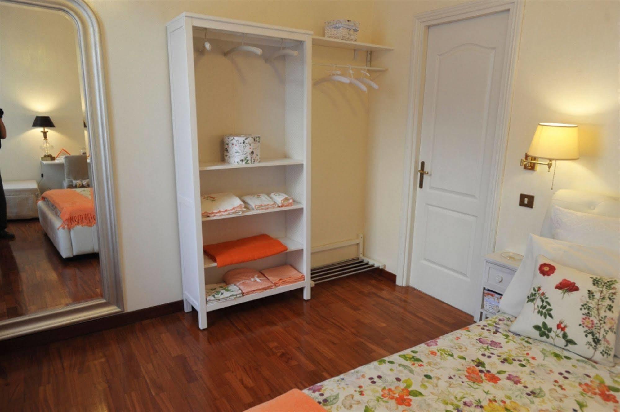 Guest house Vatican Monnalisa 4*